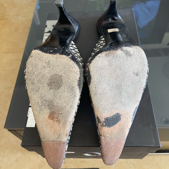 LIKE BOTTEGA BLACK & WHITE MULES - Picture 8 of 9